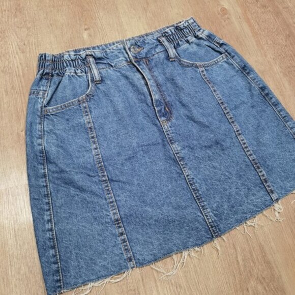 Garage distressed denim jean mini skirt - Picture 2 of 4